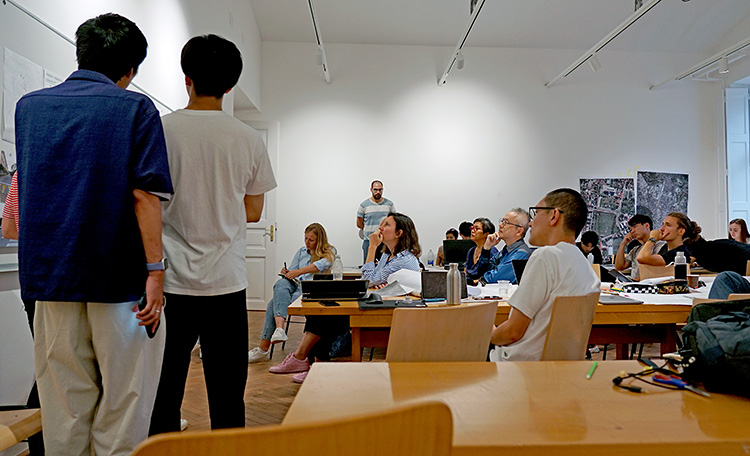 慶応大学とリュブリャナ大学との合同ワークショップ